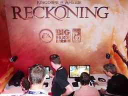 ꡼ No.002Υͥ / GamescomϹڥåտؤˤܳɥ󥰥륢RPGKingdoms of Amalur: ReckoningפμϤϡ