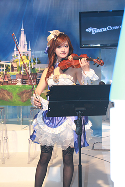 ꡼ No.014Υͥ / ڤ臘MMORPG֥ƥ ȡפ2011 Gamania Game Showɤǥץ쥤֥Ÿİ餷饯β¿Ǻ