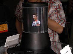 ꡼ No.002Υͥ / SIGGRAPHϼPSP360ΩλбˡSIGGRAPH 2010ǡֻ뺹360ġ360ΩλбפξLEDǥץ쥤