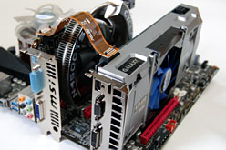 ꡼ No.017Υͥ / GeForce GTS 450פSLIưڡ1Υ2ˤޥGPUưβͤͤ