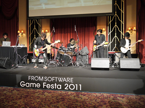 ꡼ No.003Υͥ / TGS 2011ϡARMORED CORE VפȡDARK SOULSפθݡȡȯ䤬DARK SOULSΥץǥ塼饳ȤäƤ