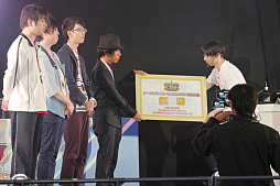 画像ギャラリー No.049のサムネイル画像 / 「ファンタシースター感謝祭 2019」札幌会場レポート。EPISODE6の最新アップデート情報や「終の艦隊迎撃戦」の実機プレイも