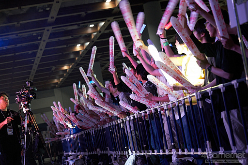 画像ギャラリー No.340のサムネイル画像 / 「ファンタシースター感謝祭2019」決勝会場フォトレポート。コスプレコンテストやミニライブを中心に会場の様子を紹介