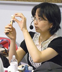 画像ギャラリー No.008のサムネイル画像 / 「武装神姫」5周年! コナミスタイル東京ミッドタウン店で行われた鳥山プロデューサー1日店長イベントの大盛況ぶりをレポート