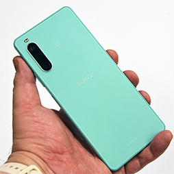 ꡼ No.020Υͥ / ˡؼб˾󥫥ܤXperia 1 IVפȯɽߥɥ륯饹ΡXperia 10 IVפо