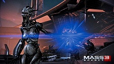 画像ギャラリー No.006のサムネイル画像 / 初週出荷数350万本越えの「マスエフェクト3」が,本日ついに国内発売