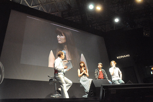 ꡼ No.013Υͥ / TGS 2011ϻäβΤϪ줿KONAMI֡ΡΧΥȥ饿ץڥ륹ơݡ