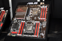 ꡼ No.010Υͥ / X79PCIe 3.0бαDIMMݡ4礫ԤΥޥܡɳȯΩ夲SapphireˤʹƤ