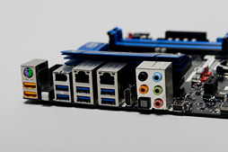 画像ギャラリー No.018のサムネイル画像 / 「Core i7-4770K」&「Core i5-4670K」レビュー。デスクトップPC向けHaswellはゲームで速いのか