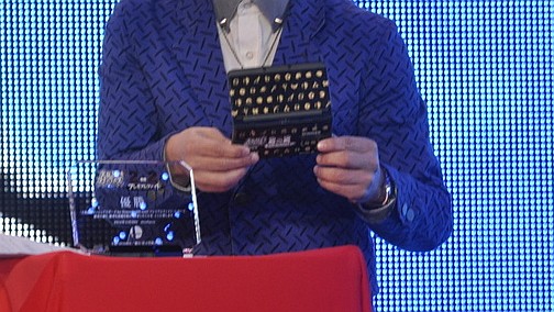 画像集#003のサムネイル/全16チームで頂点が争われた「大乱闘スマッシュブラザーズ 2on2プレミアムファイト」決勝トーナメント。桜井政博氏も登場して会場は大盛り上がり