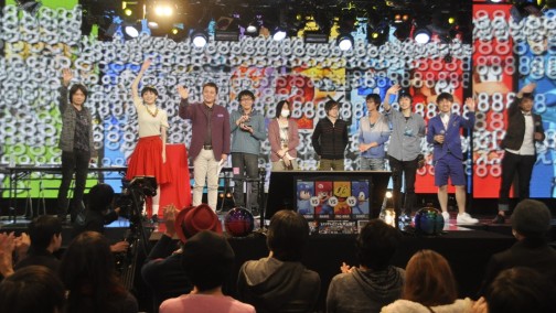 画像集#022のサムネイル/全16チームで頂点が争われた「大乱闘スマッシュブラザーズ 2on2プレミアムファイト」決勝トーナメント。桜井政博氏も登場して会場は大盛り上がり