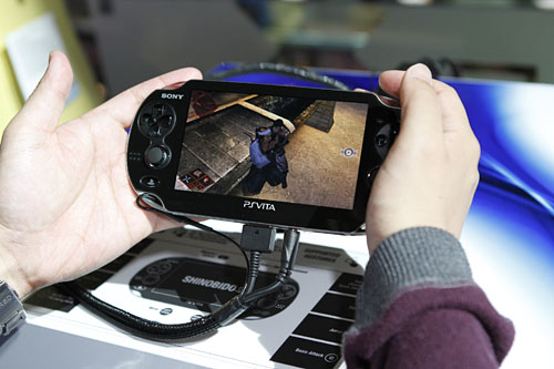 ꡼ No.006Υͥ / E3 2011ϥѥΰŻǦƻ2פPS Vita˳ȯ档ǥǥǤץ쥤Ƥ