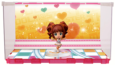 画像ギャラリー No.003のサムネイル画像 / バンプレスト,「一番くじきゅんキャラわーるど アイドルマスター」の販売を2月中旬に開始。A賞は,描き下ろしイラストのタペストリーだ