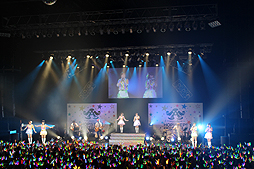 画像ギャラリー No.003のサムネイル画像 / 全国ツアーの開幕を告げるアイマス8周年記念ライブ,「THE IDOLM@STER 8th ANNIVERSARY HOP!STEP!!FESTIV@L!!! @NAGOYA0707」レポート