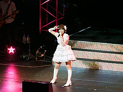 画像ギャラリー No.024のサムネイル画像 / 赤羽根健治氏もサプライズ出演した「THE IDOLM@STER 8th ANNIVERSARY HOP!STEP!!FESTIV@L!!!」横浜公演の模様をレポート