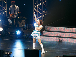 画像ギャラリー No.026のサムネイル画像 / 赤羽根健治氏もサプライズ出演した「THE IDOLM@STER 8th ANNIVERSARY HOP!STEP!!FESTIV@L!!!」横浜公演の模様をレポート