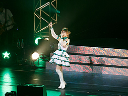 画像ギャラリー No.040のサムネイル画像 / 赤羽根健治氏もサプライズ出演した「THE IDOLM@STER 8th ANNIVERSARY HOP!STEP!!FESTIV@L!!!」横浜公演の模様をレポート