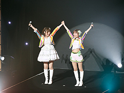 画像ギャラリー No.056のサムネイル画像 / 赤羽根健治氏もサプライズ出演した「THE IDOLM@STER 8th ANNIVERSARY HOP!STEP!!FESTIV@L!!!」横浜公演の模様をレポート