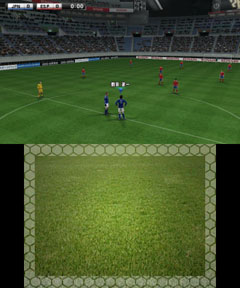 画像ギャラリー No.006のサムネイル画像 / 3DS用「ワールドサッカー ウイニングイレブン 2012」は,タッチ操作にも対応。フェイントも簡単