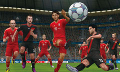 画像ギャラリー No.013のサムネイル画像 / 3DS用「ワールドサッカー ウイニングイレブン 2012」は,タッチ操作にも対応。フェイントも簡単