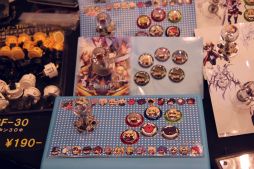 画像ギャラリー No.042のサムネイル画像 / 次々と飛び出す妙技に大熱狂,横浜に5000人の“アークファン”が集結した創立25周年記念イベント「ARC SYSTEM WORKS FESTIVAL」をレポート