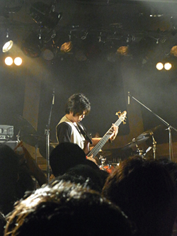 ꡼ No.004Υͥ / GuitarFreaksXG3  DrumManiaXG3פοʤ¿Ϫ줿THE GITADO LIVE 2011Υơݡ 