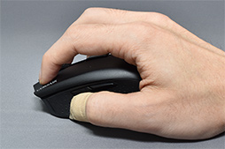 画像ギャラリー No.023のサムネイル画像 / 【PR】Corsairの新型ワイヤレスマウス「HARPOON RGB WIRELESS」は,低遅延で通信障害にも強い新方式と安定したセンサー性能に注目だ
