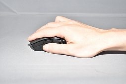 ꡼ No.020Υͥ / PRCorsairο磻쥹ޥSABRE RGB PRO WIRELESSפ79gηڤȰ䤹ܥǥ̥Ϥ