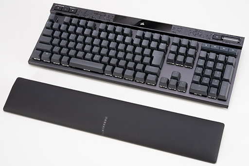 画像ギャラリー No.012のサムネイル画像 / 「MGX Switch」は文句なしの感触。Corsairの新キーボード「K70 MAX」で最上級の押し心地を体験せよ【PR】