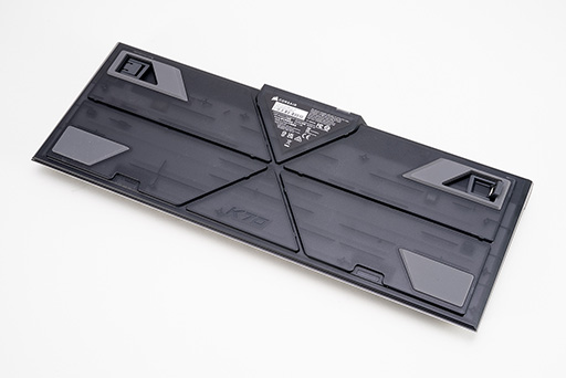 画像ギャラリー No.024のサムネイル画像 / 「MGX Switch」は文句なしの感触。Corsairの新キーボード「K70 MAX」で最上級の押し心地を体験せよ【PR】