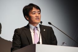 画像ギャラリー No.017のサムネイル画像 / 3DS版「超速変形ジャイロゼッター RPG」は2013年春発売。「超速変形ジャイロゼッター」の完成披露&プロジェクト発表会レポート