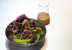 画像ギャラリー No.016のサムネイル画像 / 実物大のタイラントとグルメなひとときを過ごせる「バイオハザード カフェ&グリル S.T.A.R.S.」は7月13日オープン。内覧会レポートと川田将央氏へのインタビューを掲載