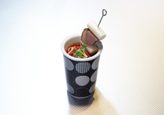 画像ギャラリー No.020のサムネイル画像 / 実物大のタイラントとグルメなひとときを過ごせる「バイオハザード カフェ&グリル S.T.A.R.S.」は7月13日オープン。内覧会レポートと川田将央氏へのインタビューを掲載