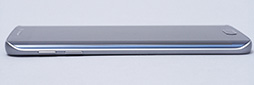 画像ギャラリー No.007のサムネイル画像 / 独自SoC採用のSamsung製スマートフォン「Galaxy S6 edge」レビュー。側面がカーブした曲面ボディはゲームで使いやすいのか