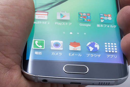 画像ギャラリー No.015のサムネイル画像 / 独自SoC採用のSamsung製スマートフォン「Galaxy S6 edge」レビュー。側面がカーブした曲面ボディはゲームで使いやすいのか
