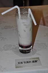 画像ギャラリー No.029のサムネイル画像 / カプコンバーのグランドメニューが7月19日にリニューアル。「アイルーでパズルー」のゲーム大会も行われた試食会をレポート