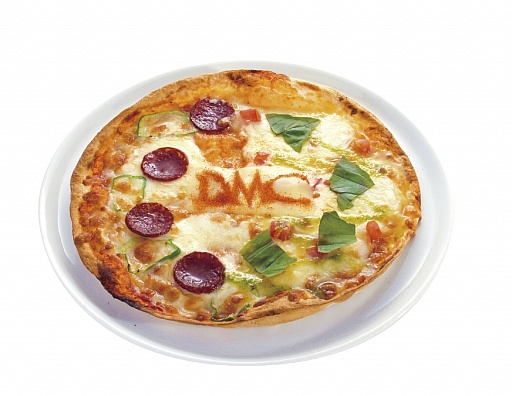 画像ギャラリー No.062のサムネイル画像 / カプコンバーのグランドメニューが7月19日にリニューアル。「アイルーでパズルー」のゲーム大会も行われた試食会をレポート