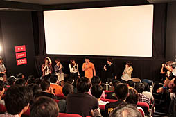 画像ギャラリー No.011のサムネイル画像 / 「シャイニーフェスタ 新作アニメ プレミアム先行上映会」が徳島のマチ★アソビ Vol.9で開催。上映されたアニメは,どのバージョンのものだったのか