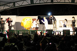 画像ギャラリー No.018のサムネイル画像 / 「シャイニーフェスタ 新作アニメ プレミアム先行上映会」が徳島のマチ★アソビ Vol.9で開催。上映されたアニメは,どのバージョンのものだったのか