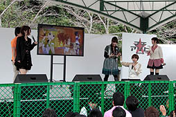 画像ギャラリー No.011のサムネイル画像 / 徳島で「アイドルマスター シャイニーフェスタ スペシャルステージ in マチ★アソビ」開催。シャイニーフェスタの実演やライブも行われたイベントの模様を紹介