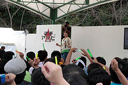 画像ギャラリー No.020のサムネイル画像 / 徳島で「アイドルマスター シャイニーフェスタ スペシャルステージ in マチ★アソビ」開催。シャイニーフェスタの実演やライブも行われたイベントの模様を紹介