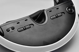 画像ギャラリー No.023のサムネイル画像 / ソニーのヘッドマウントディスプレイ「HMZ-T2」レビュー。第2世代モデルは使い勝手だけでなく「色」も進化した