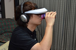 画像ギャラリー No.057のサムネイル画像 / ソニーのヘッドマウントディスプレイ「HMZ-T2」レビュー。第2世代モデルは使い勝手だけでなく「色」も進化した