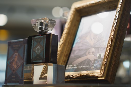 画像ギャラリー No.011のサムネイル画像 / なるほど,これは確かに……彼の香りだ。「FFXIV」×「primaniacs」コラボレーションフレグランス第2弾のイベント“香りの語り部”をレポート