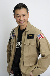 画像ギャラリー No.004のサムネイル画像 / 稲船敬二氏が手がけた「GUILD02」第2弾「虫けら戦車」は,ミクロな戦車部隊が巨大な虫達を相手に戦う作品。“どん判”な「GUILD01」連動特典アリ