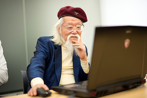 ������#022�Υ���ͥ���/�������ڶ��Ϻ�᤬�Ĥ������ĥǥӥ塼�������˺�����Ǥ��٤��ʤ���80�Ф��餤����ΡִϤ���פΥ�����