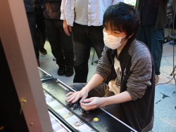 画像集#008のサムネイル/100名以上の腕自慢が秋葉原に集結した「GUILTY GEAR Xrd -SIGN-」第一回公式大会レポート。無差別戦の優勝はまちゃぼー選手