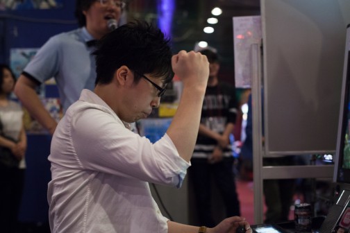 画像集#018のサムネイル/平成枠の出場権をかけ,若手プレイヤーも集結した「あーくれぼ2014」予選。「GUILTY GEAR Xrd」部門フォトレポート(五井・秋葉原・新宿編)