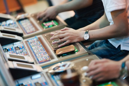 画像集#023のサムネイル/平成枠の出場権をかけ,若手プレイヤーも集結した「あーくれぼ2014」予選。「GUILTY GEAR Xrd」部門フォトレポート(五井・秋葉原・新宿編)