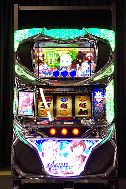 画像ギャラリー No.016のサムネイル画像 / セガ本社で開催された「チェインクロニクル」11周年記念イベントをレポート。会場では,記念展示やグッズ販売,公式番組の生放送を実施